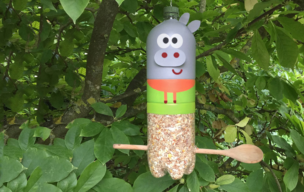 Make a Roly birdfeeder.