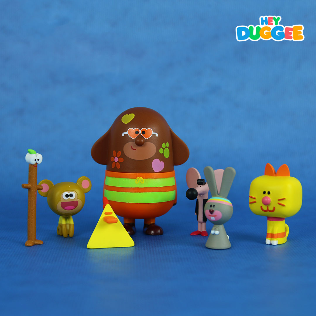 duggee figurine set