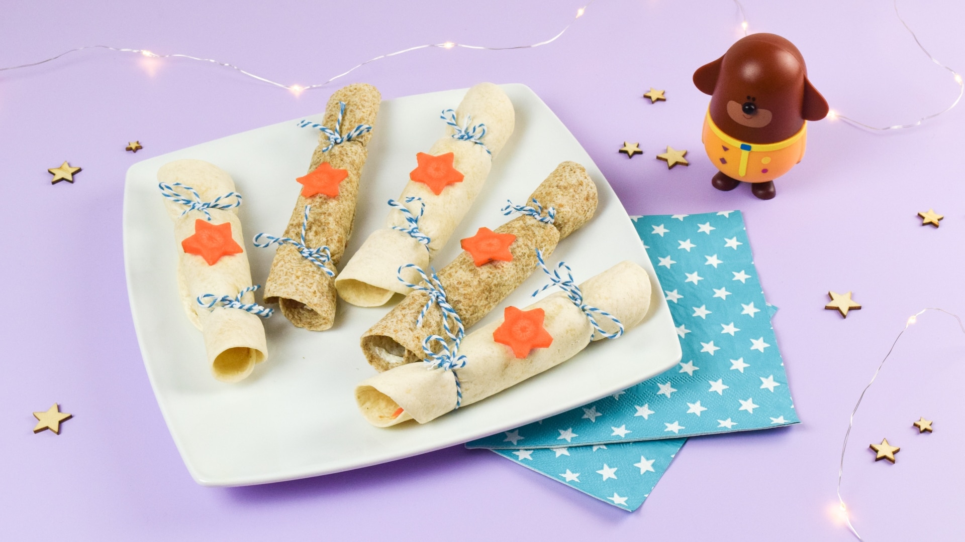 Christmas Cracker Wraps Hey Duggee Official site
