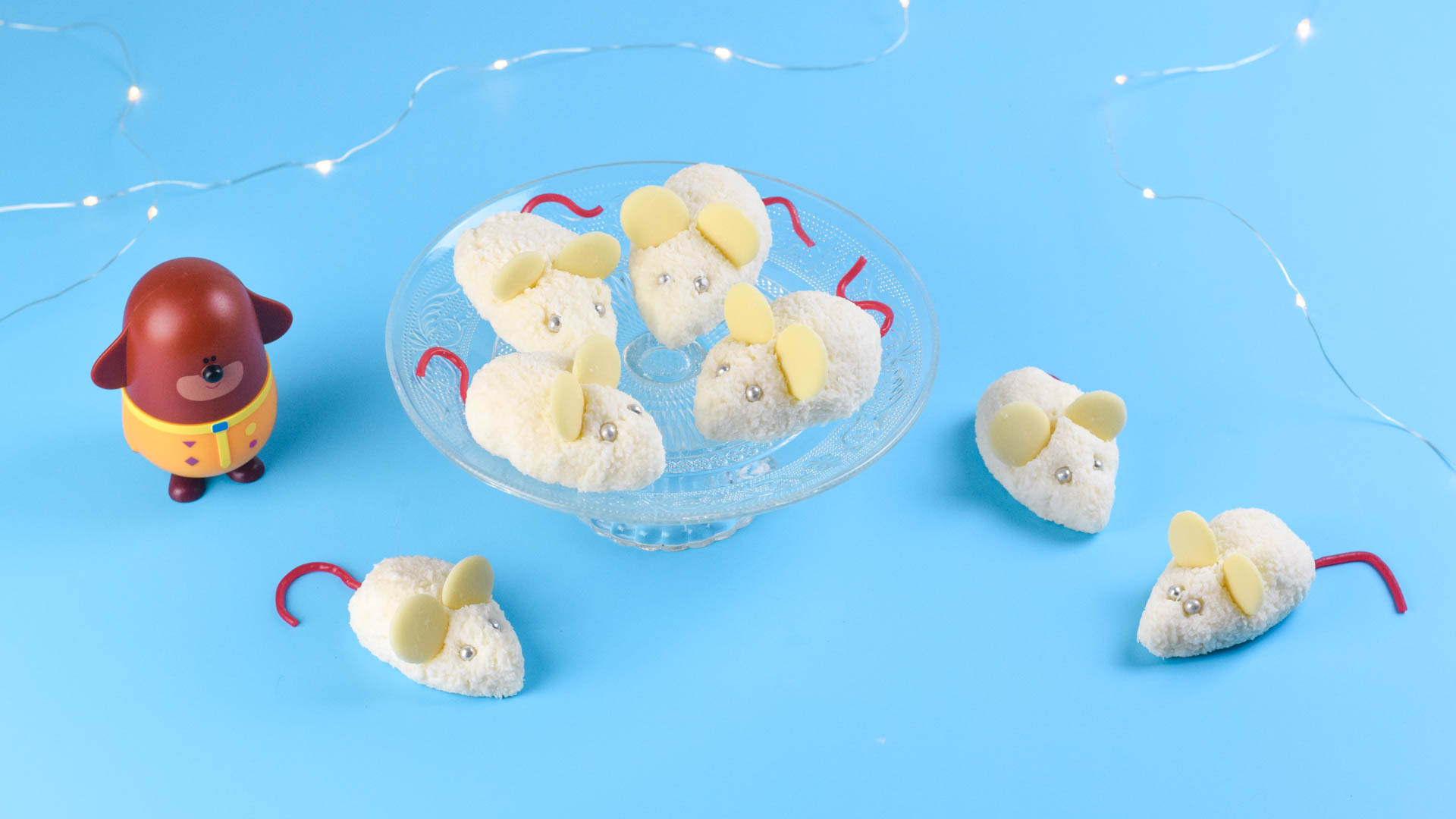 How to make Hey Duggee Coconut Mice Hey Duggee Official site